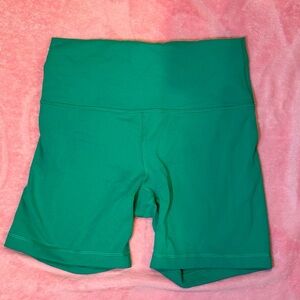 Lululemon Green Wunder Train Shorts